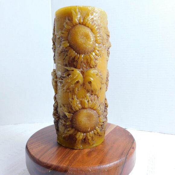 Candle Vintage 70s Sunflower Gold Carved Pillar Wax Floral Boho Hippie 7.25" - Picture 1 of 11